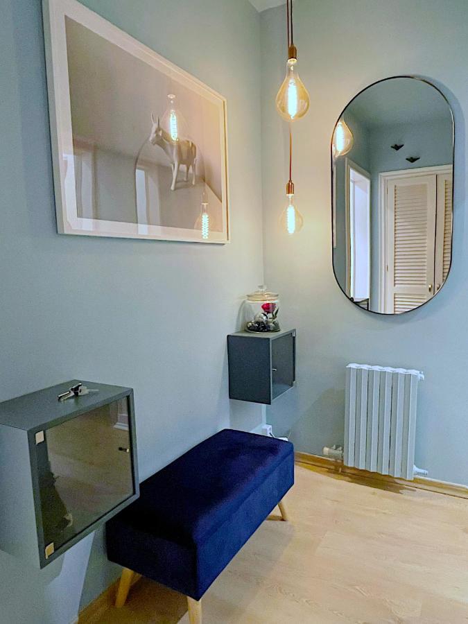 Abbott Apartment - 1 Min From The Beach - 100M2 - Sleeps 8 Сиджес Экстерьер фото